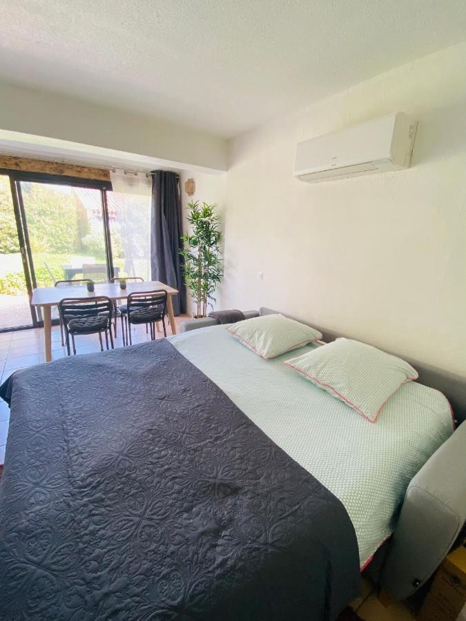 Appart Dans Residence Avec Piscine A Arles Eksteriør billede