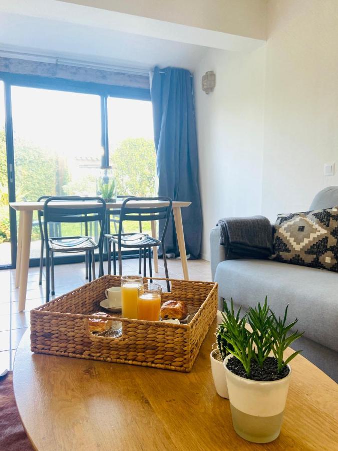 Appart Dans Residence Avec Piscine A Arles Eksteriør billede